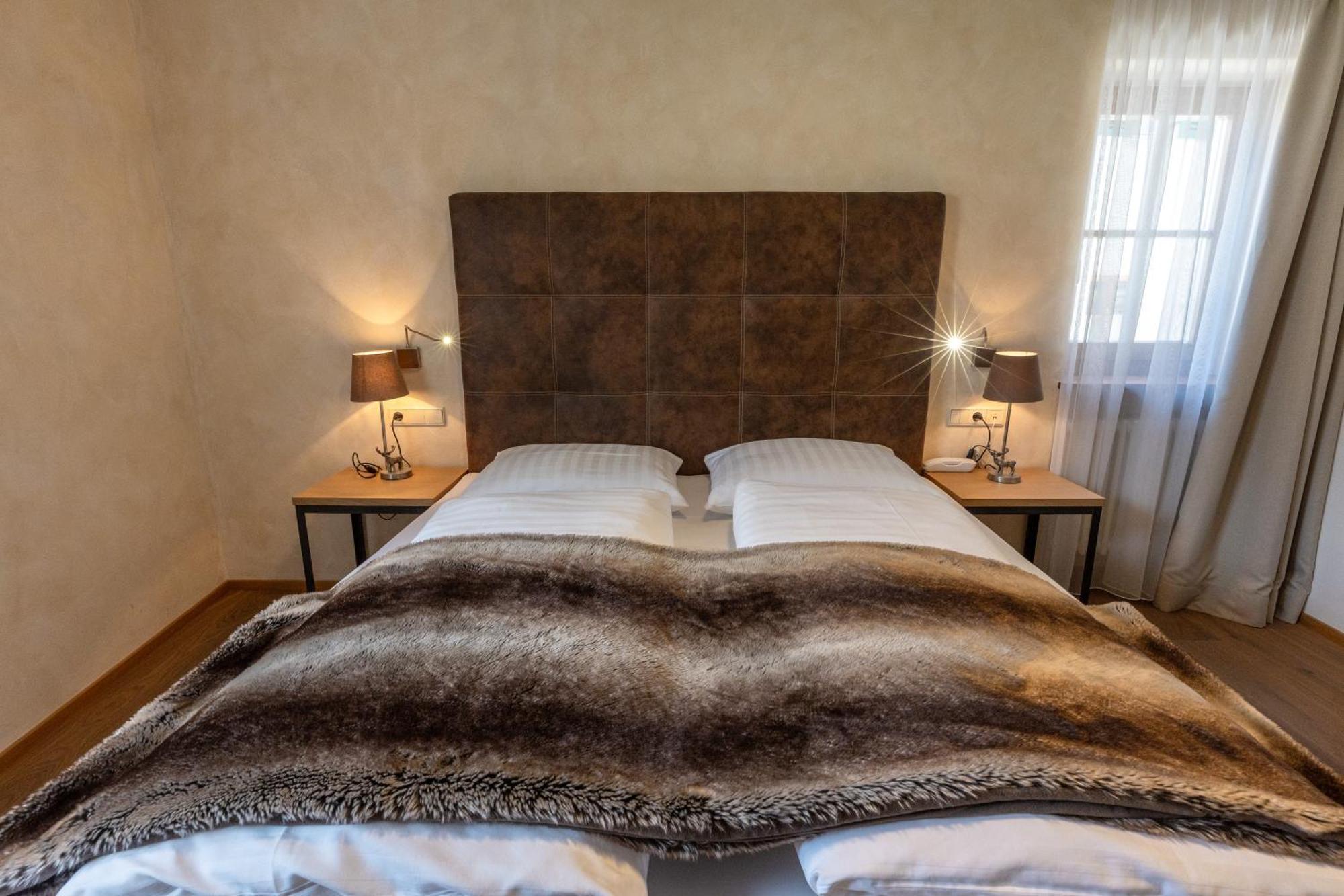 Der Unterwirt Guesthouse And Restaurant Кьюза Экстерьер фото