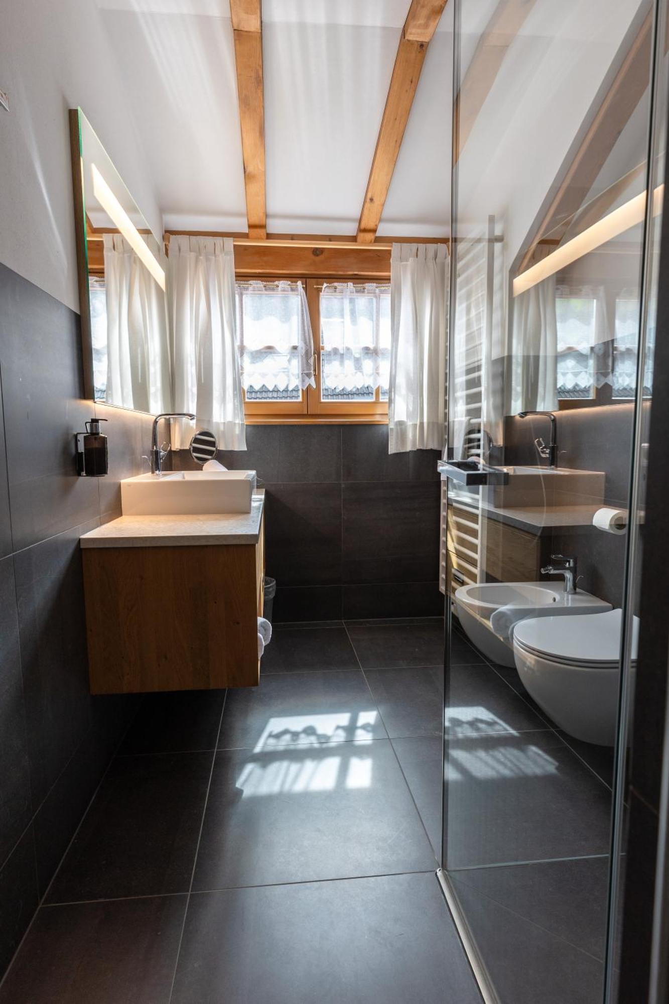 Der Unterwirt Guesthouse And Restaurant Кьюза Экстерьер фото